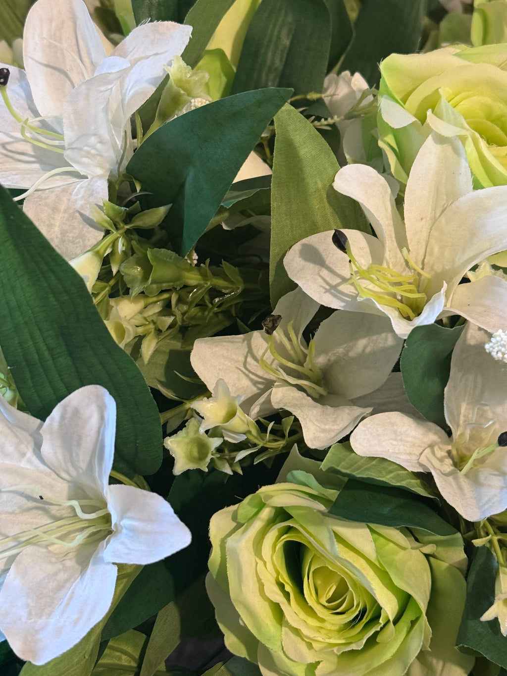 Grave spike bouquet