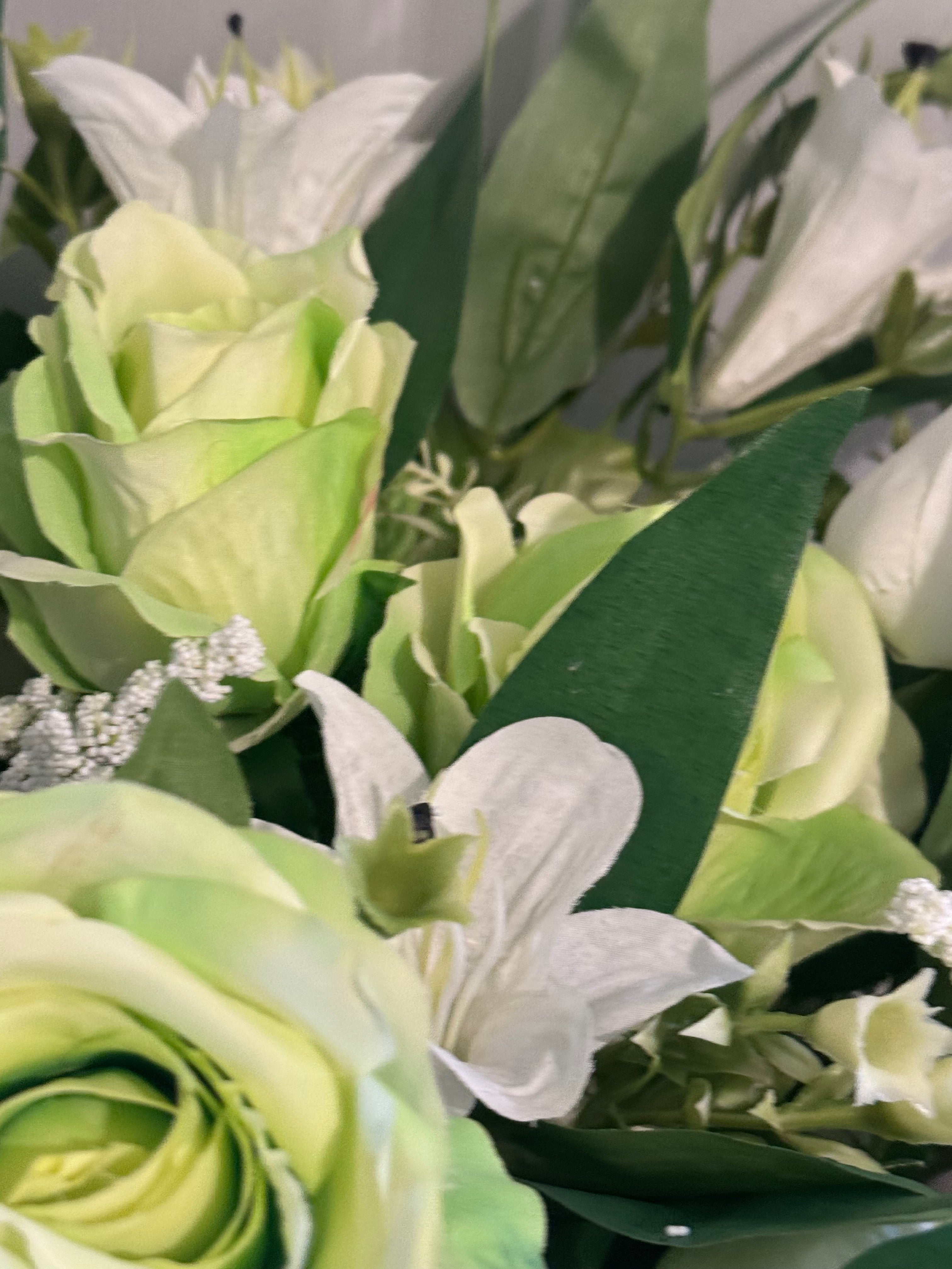 Grave spike bouquet