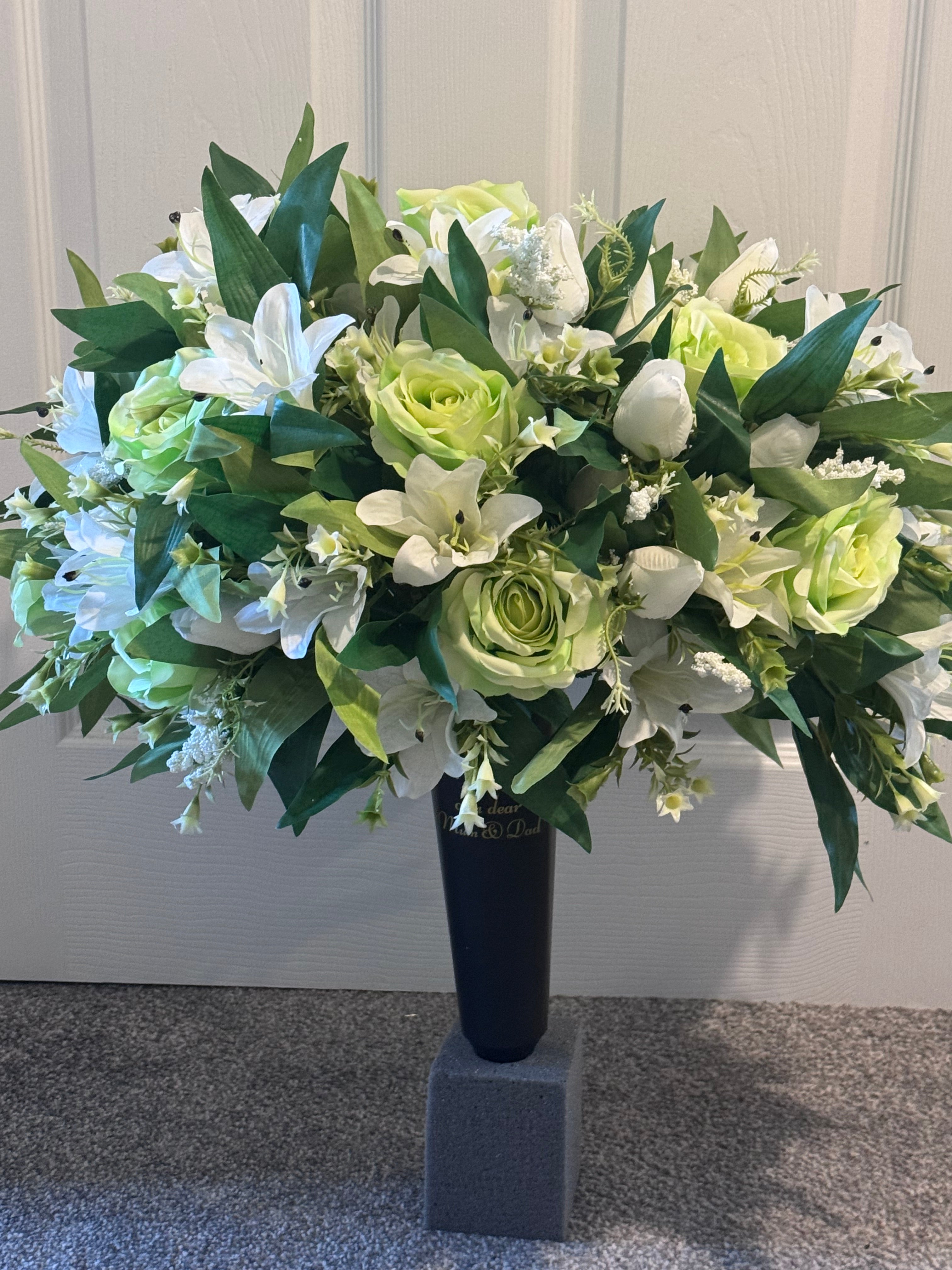 Grave spike bouquet