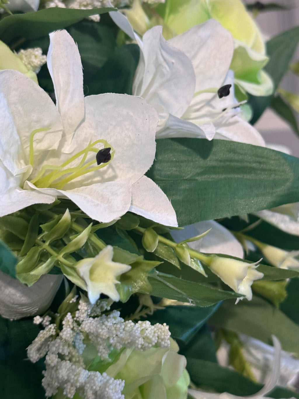 Grave spike bouquet