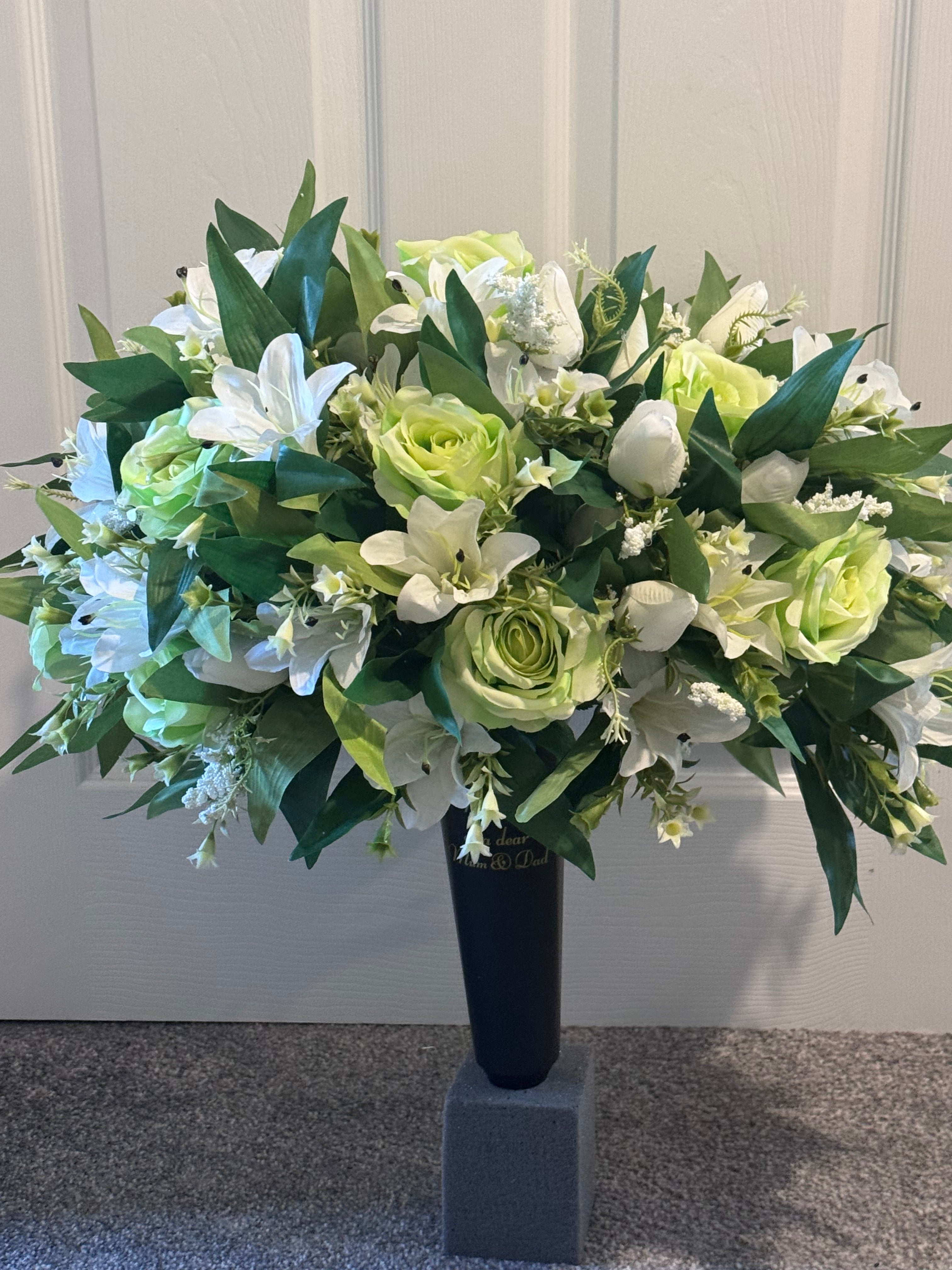 Grave spike bouquet