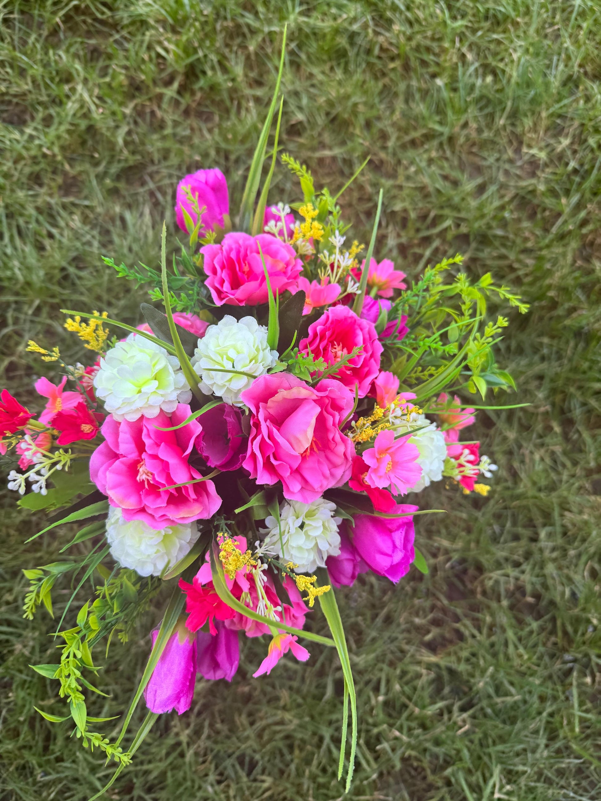 In Loving Memory Artificial Grave Spikes