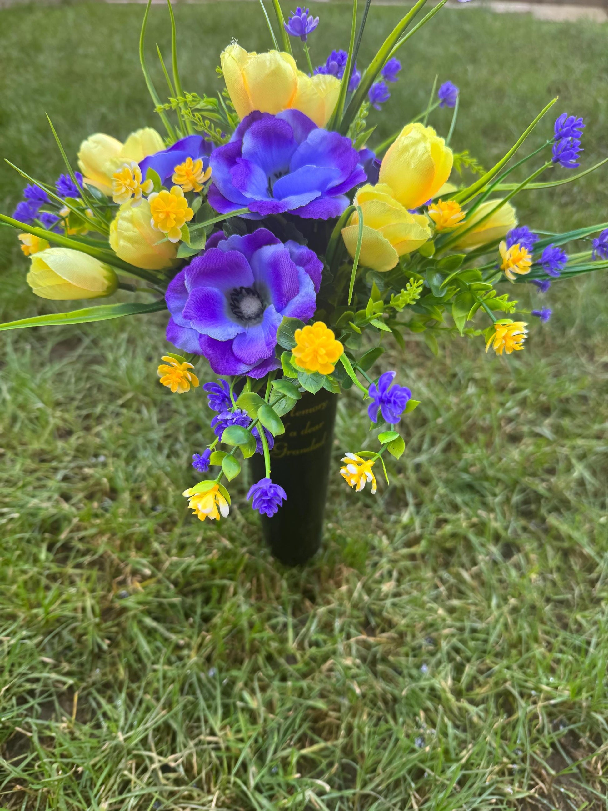 In Loving Memory Artificial Grave Spikes