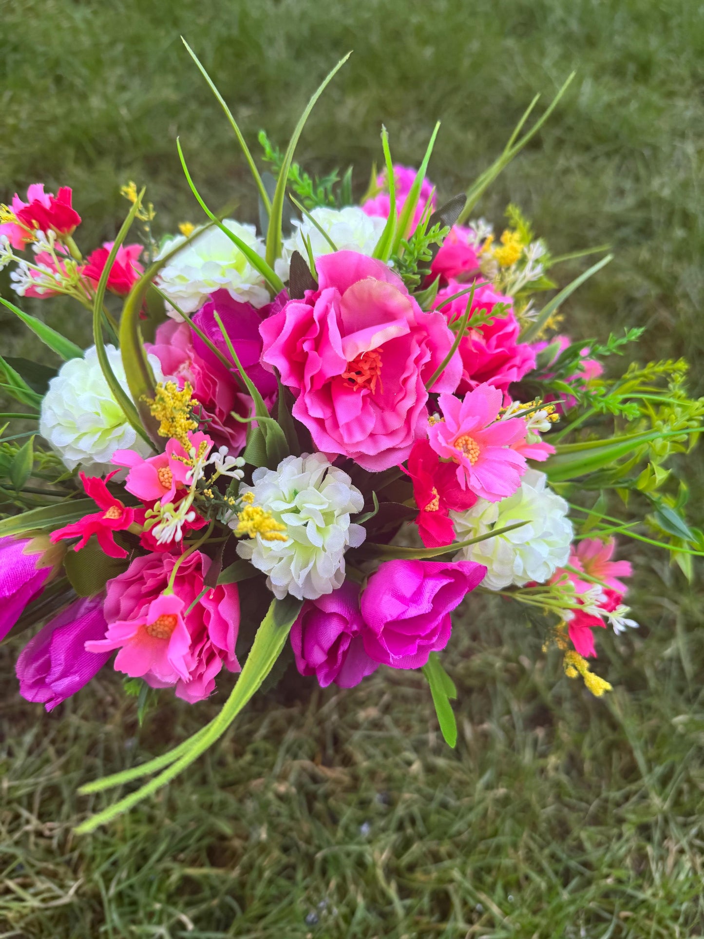 In Loving Memory Artificial Grave Spikes