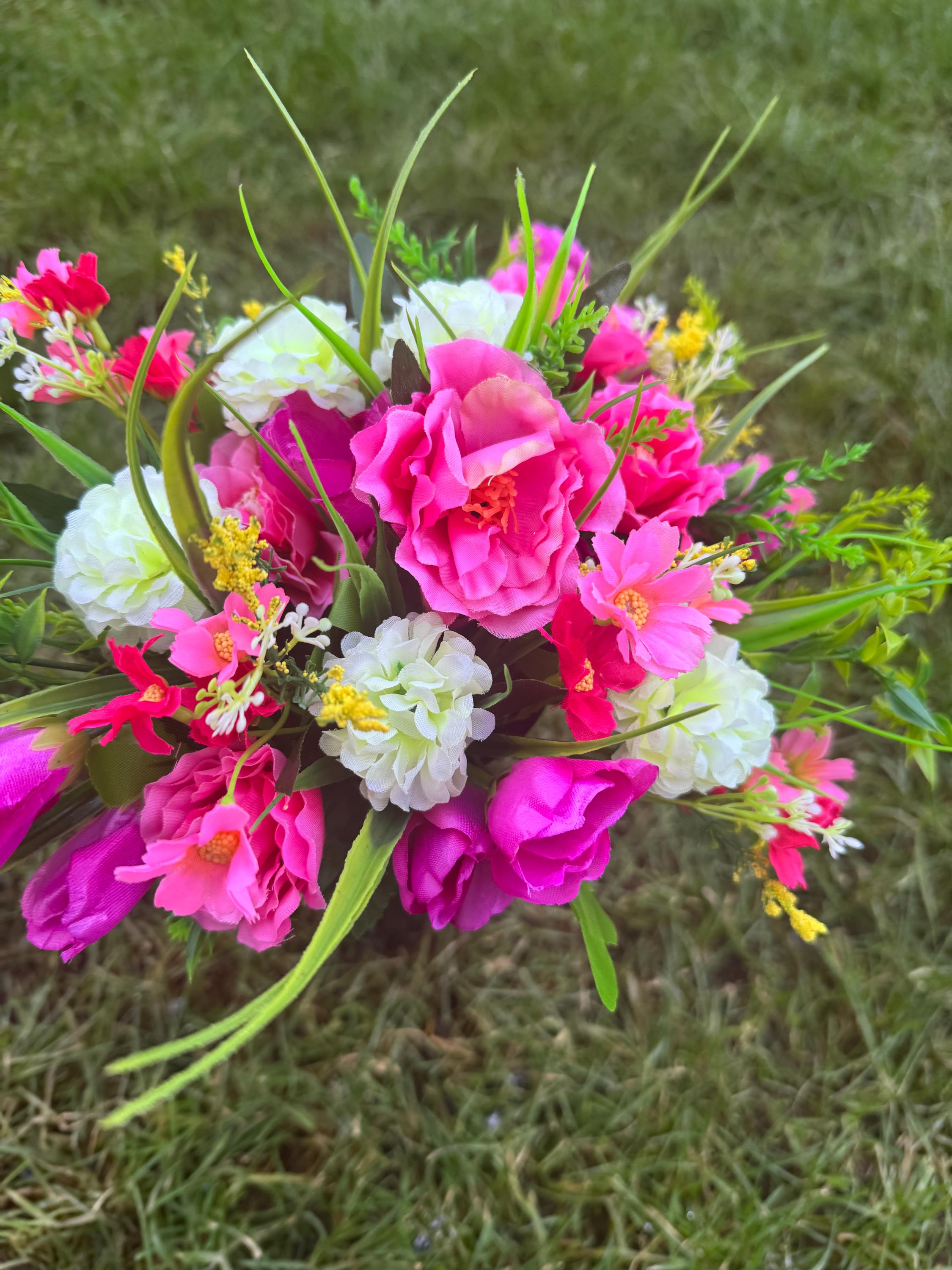 In Loving Memory Artificial Grave Spikes